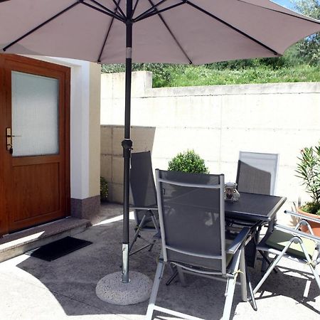 Classy Apartment With Garden View Laura Portorož Eksteriør billede
